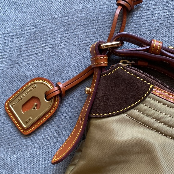 Dooney & Bourke Bag - Picture 9 of 16